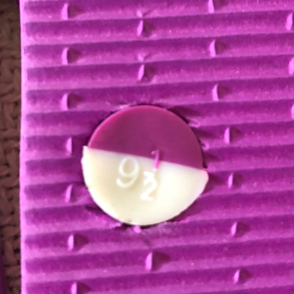 Flip Flops - Picture 6 of 6